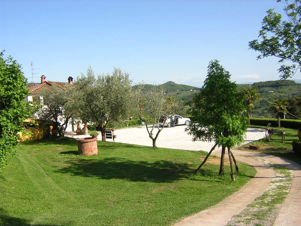 Agriturismo Il Pillone Montecatini Terme Buitenkant foto